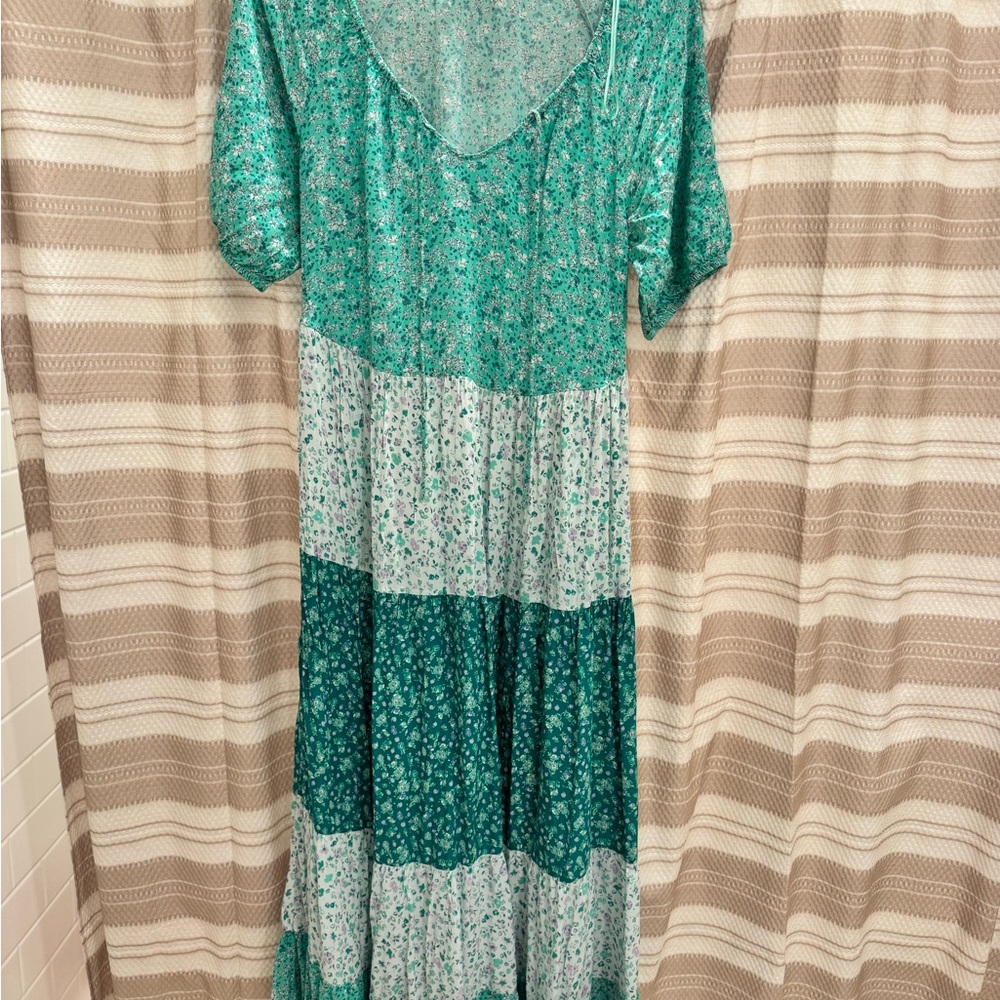 Zara Green and White Floral Maxi Dress